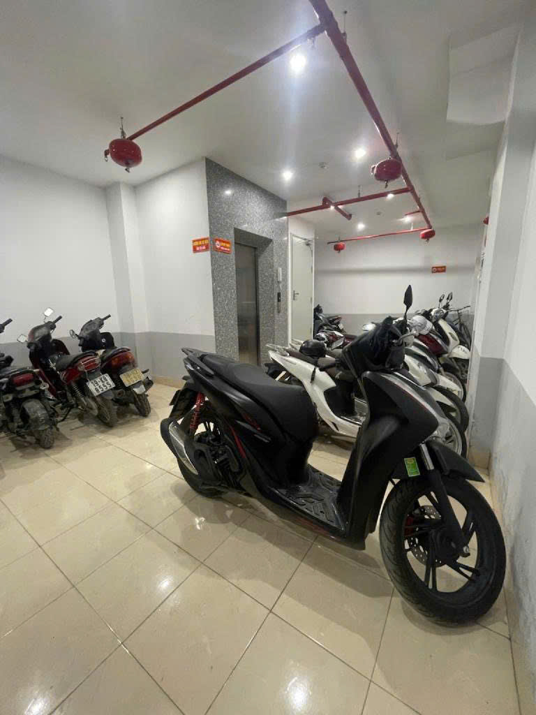 HIẾM! CCMN mặt đường TÂN TRIỀU – Thang máy, 18 phòng full nội thất