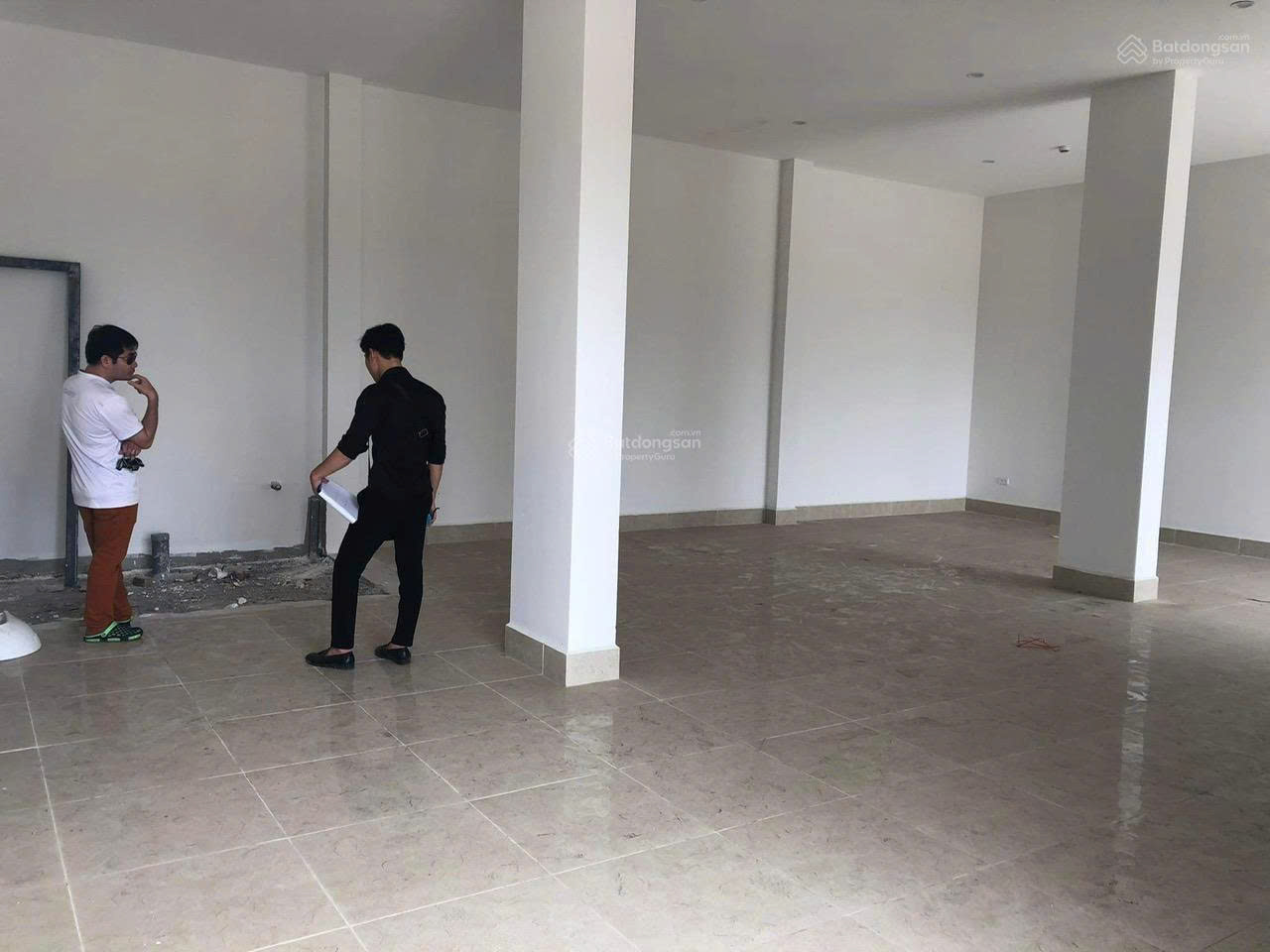 Chính chủ bán căn kiot thương mại dịch vụ, tầng 1 chung cư Hưng Thịnh