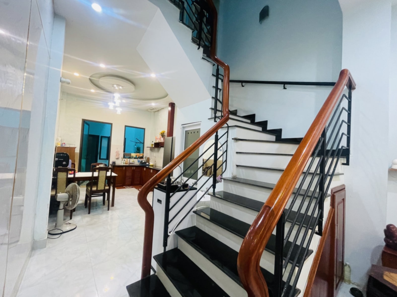 THẠCH THANG HẢI CHÂU – 3 TẦNG 3 MÊ 3 PHÒNG NGỦ KHÉP KÍN CÔNG NĂNG ĐẦY ĐỦ – CHÍNH CHỦ LÂU ĐỜI
