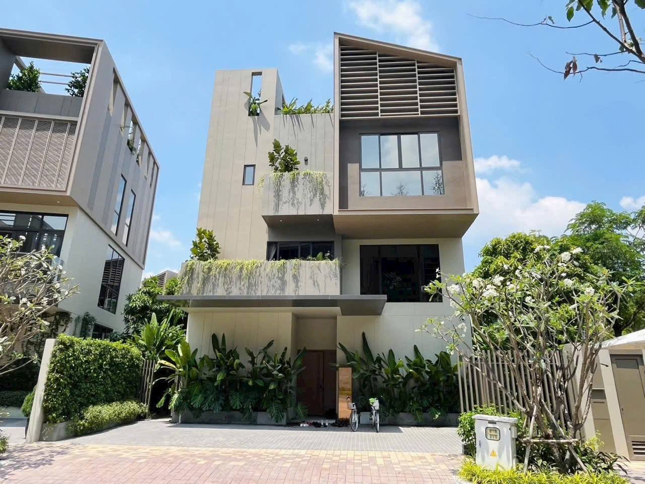 Bán biệt thự song lập 4 tầng DTSD 242M2 (10×16), Sycamore The Orchard  Capitaland chỉ 14.5 tỷ.