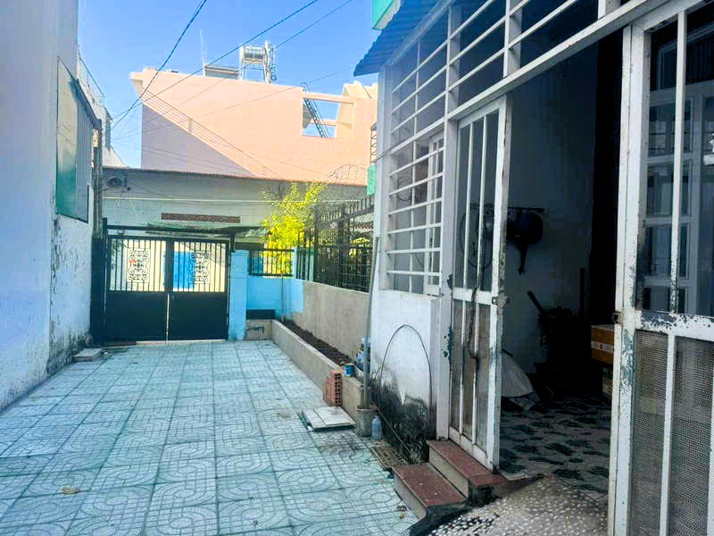 Bán nhà đường 27 Hiệp Bình Chánh 5x17m, đang cho thuê 12tr/tháng