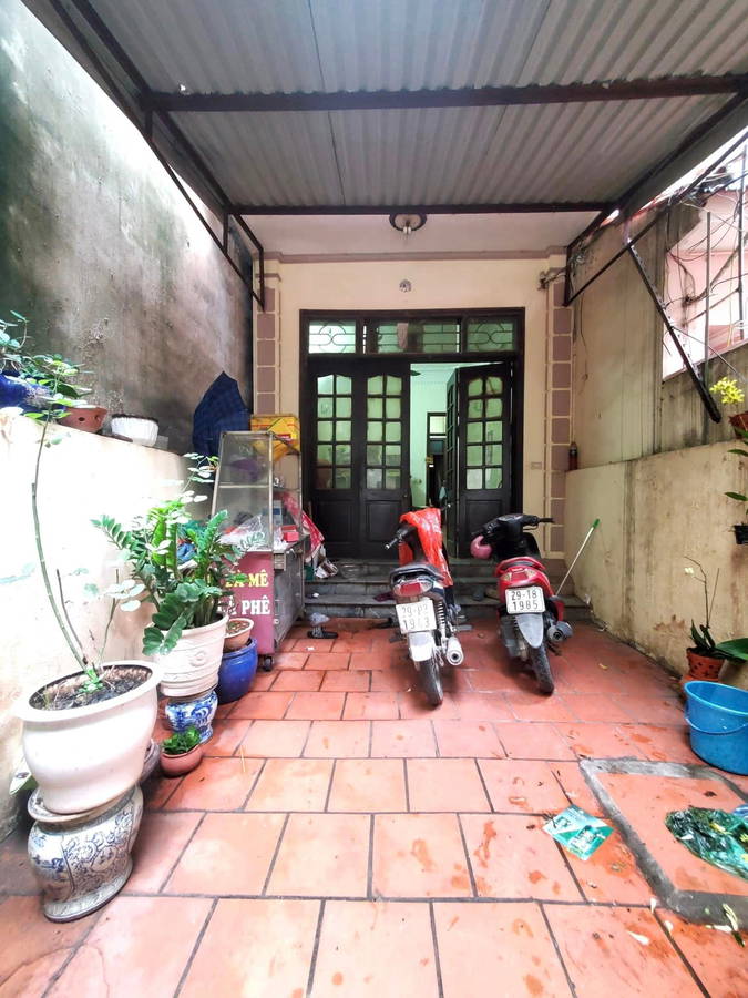 NHÀ ĐẸP –DÂN XÂY- 6 TẦNG – THANG MÁY- TRƯỚC NHÀ CỰC THOÁNG,