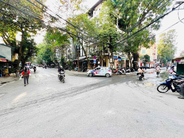 CHÍNH CHỦ BÁN NHÀ MẶT PHỐ NGHĨA DŨNG – BA ĐÌNH – VỈA HÈ, KINH DOANH