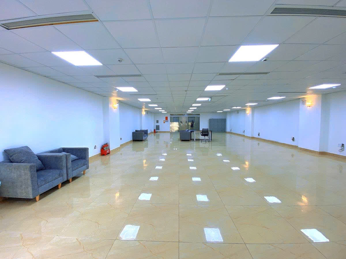 TÒA BUILDING MẶT PHỐ NGUYỄN KHÁNH TOÀN, PHÙNG CHÍ KIẾN, DT 251.5M2, MỚI TINH 7 TẦNG NỔI, TUM, HẦM. MẶT TIỀN 12M.