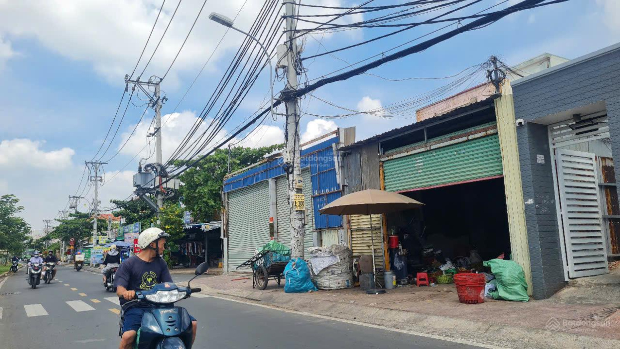 Bán đất tặng nhà MTKD Phú Định, Q. 8, 93m2, giá 7 tỷ thương lượng nhẹ