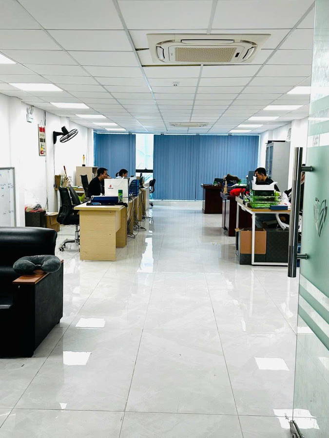 SIÊU PHẨM TRUNG KÍNH TÒA BUIDING VĂN PHÒNG TRUNG HOÀ – TRUNG YÊN – TRUNG KINH – VŨ PHẠM HÀM – 7 TẦNG THẰNG MÁY – THÔNG SÀN – HAI THOÁNG TRƯỚC SAU – VỈA HÈ OTO TRÁNH – KINH DOANH NGÀY ĐÊM. GIÁ NHẸ NHÀNG 43 TỶ