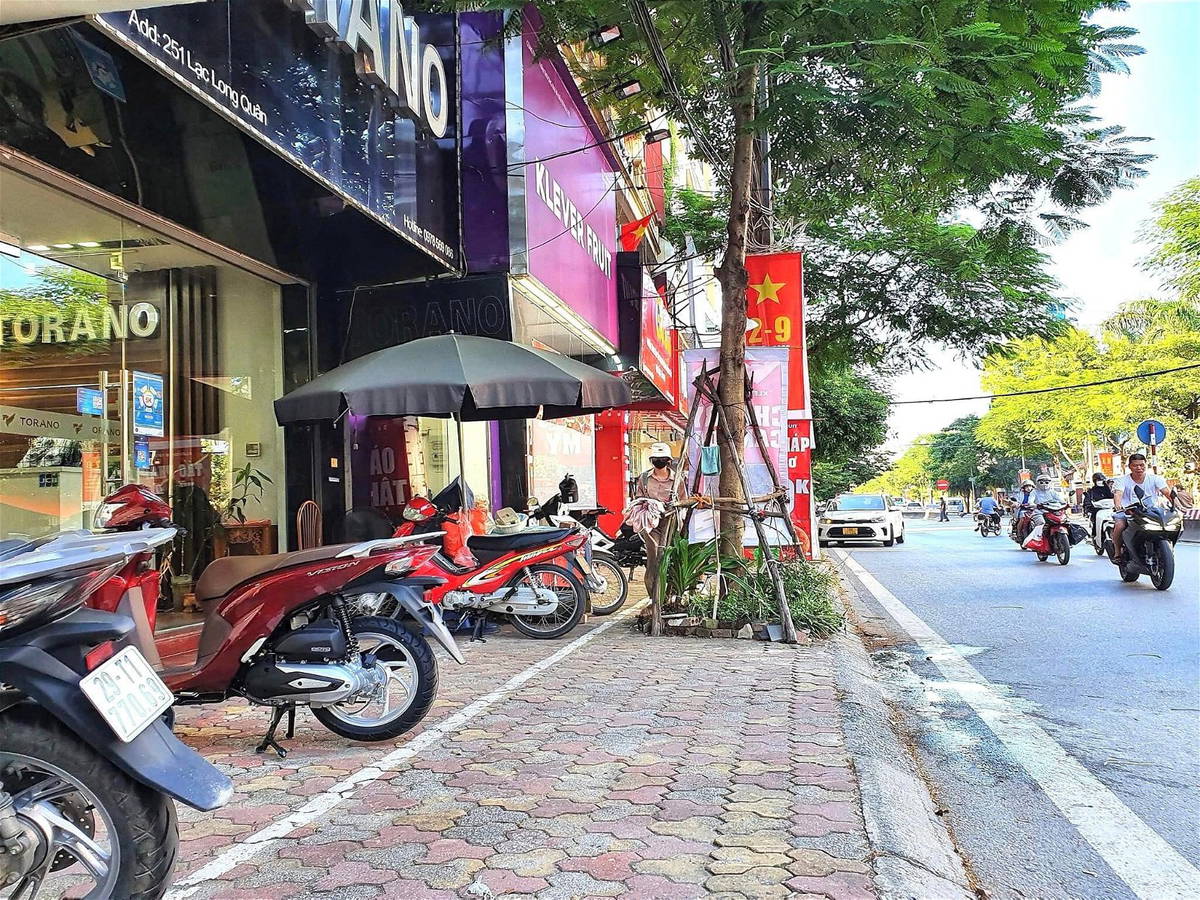NHÀ ĐẸP –DÂN XÂY- 6 TẦNG – THANG MÁY- TRƯỚC NHÀ CỰC THOÁNG,