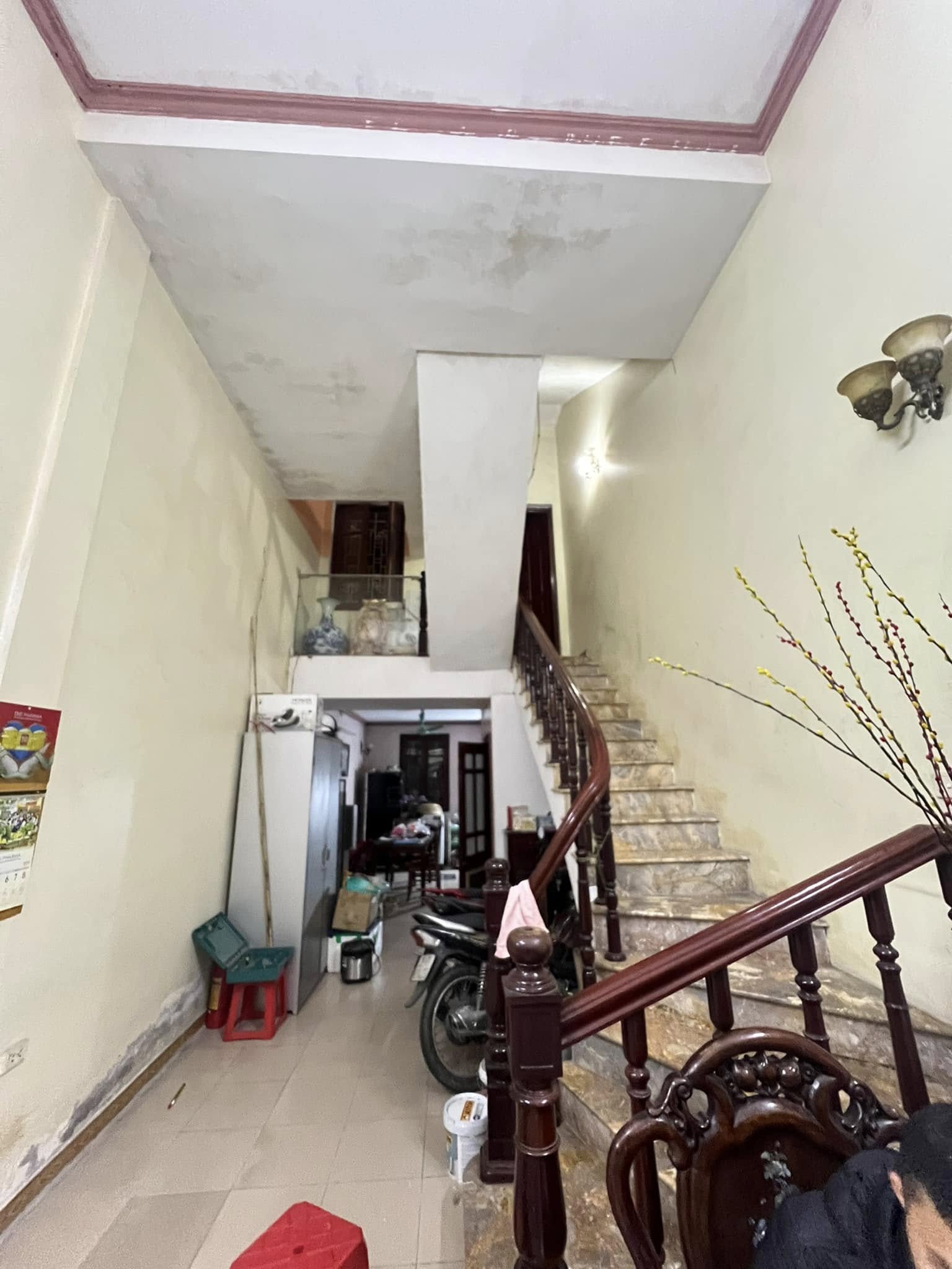 PHÂN LÔ TT TRUNG KÍNH – Ô TÔ – CÁCH PHỐ 30M – 16 TỶ