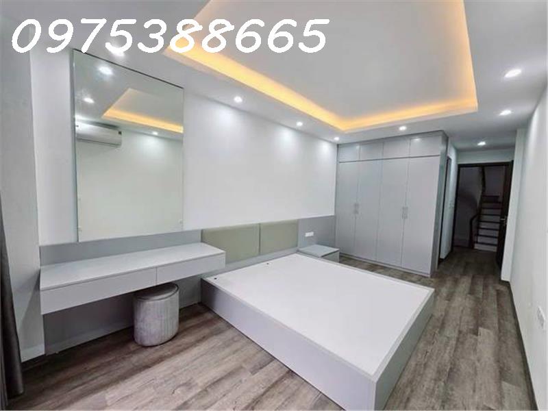 Bán nhà 42m2  mặt ngõ Xuân Thủy Cầu Giấy. Lô góc gần các trường đại học, đầy đủ tiện ích