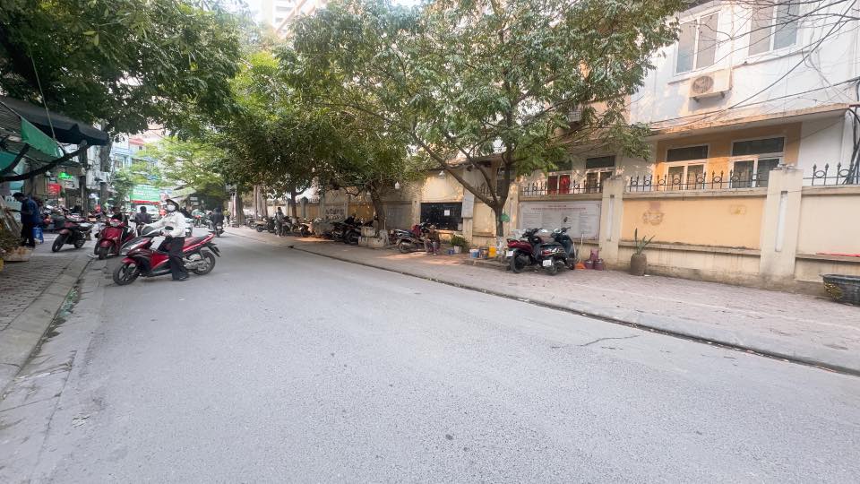 HOT – Bán KS 3* phố Vũ Trọng Phụng – Thanh Xuân, 103m 8 tầng, giá cực sốc CHỈ 69 tỷ