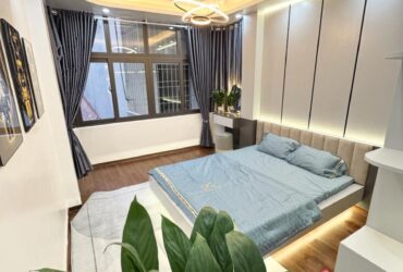 HÀNG SIÊU HIẾM KHÂM THIÊN – ĐỐNG ĐA 30m – 4 tầng – mt 3,5m. Giá 4,7 tỷ