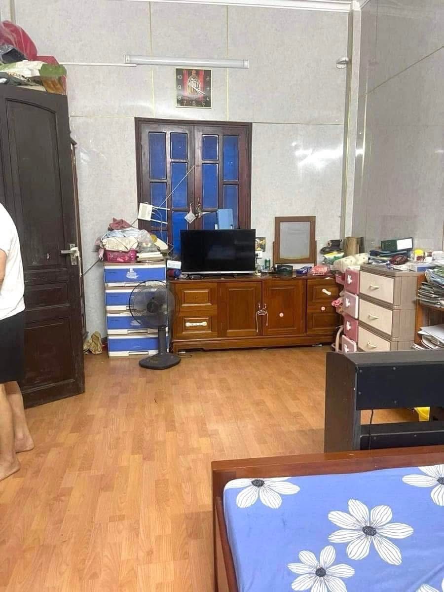 Bán Nhà Tây Sơn Đống Đa 35m² x 4 Tầng, Mặt Tiền 4m, Giá 7.89 Tỷ