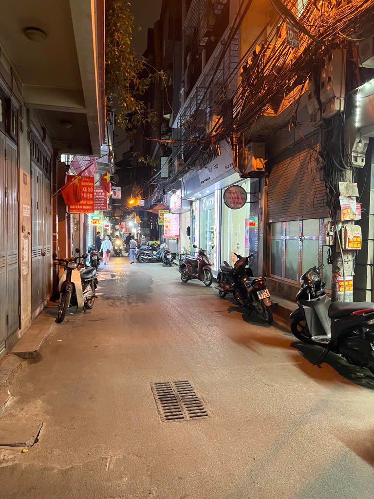 Nhà 100m2  tầng 2  khu TT  lắp máy Minh Khai – 3 phòng ngủ – Hai Bà Trưng – 4,8 tỷ có bớt.