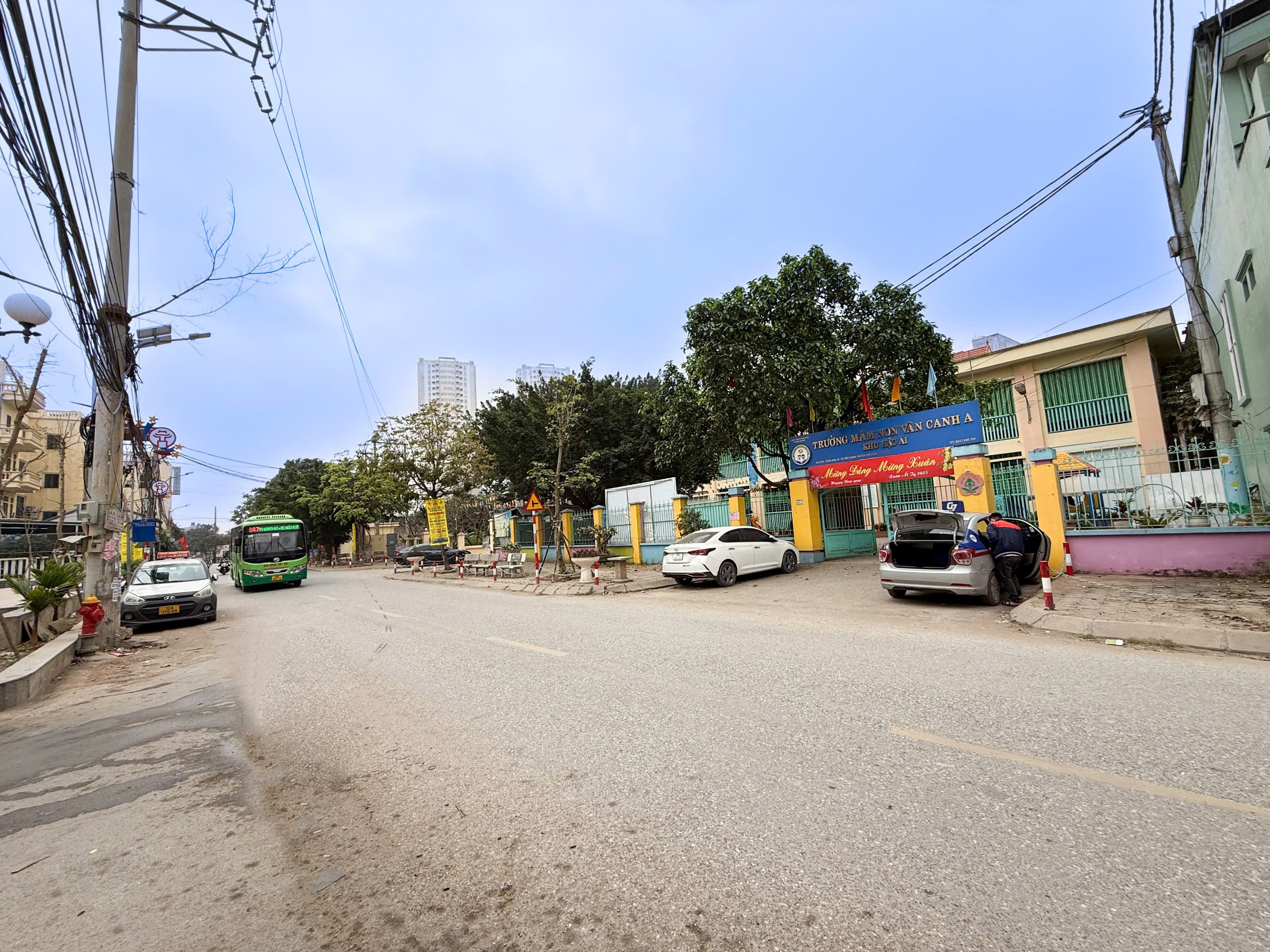 Bán đất Vân Canh, Hoài Đức,45.7 m2, pháp lý đầy đủ, mặt tiền 3,8m, Hot!