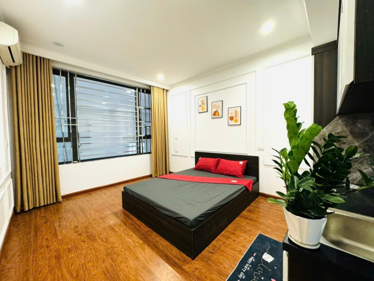 NHÀ MỚi KÍNH KOONG PHỐ MINH KHAI – GẦN PHỐ – ĐỦ NỘI THẤT 45M x 5T NHỈNH 8 TỶ 0965549363