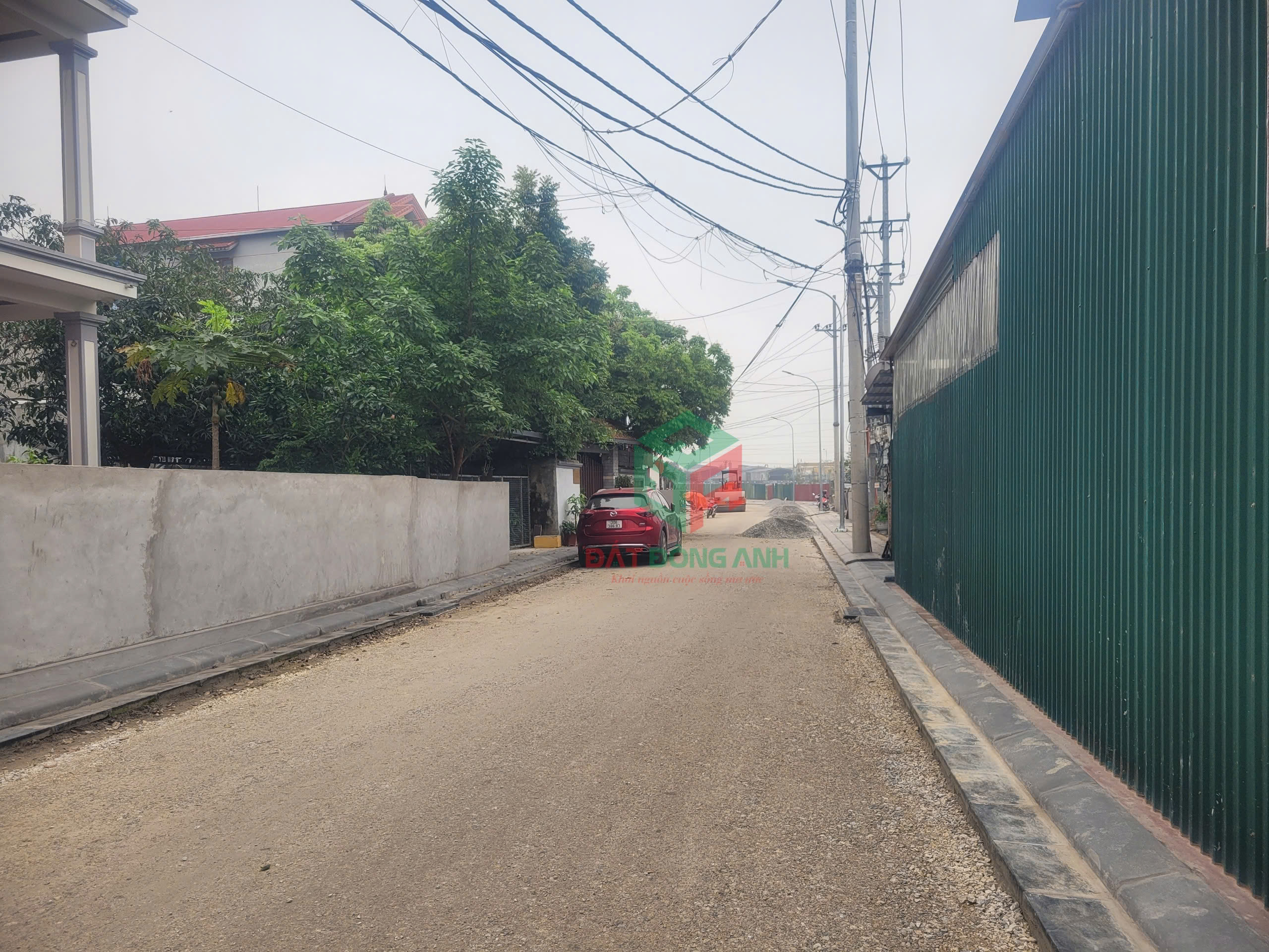 BÁN ĐẤT 76.9M2 LỖ GIAO VIỆT HÙNG ĐÔNG ANH – CỔNG SVĐ QUỐC GIA