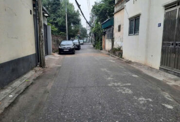 CHỦ GIẢM CHÀO BÁN GẤP ĐÁT GIANG BIÊN LONG BIÊN
NHỈNH  3 TỶ  61 M