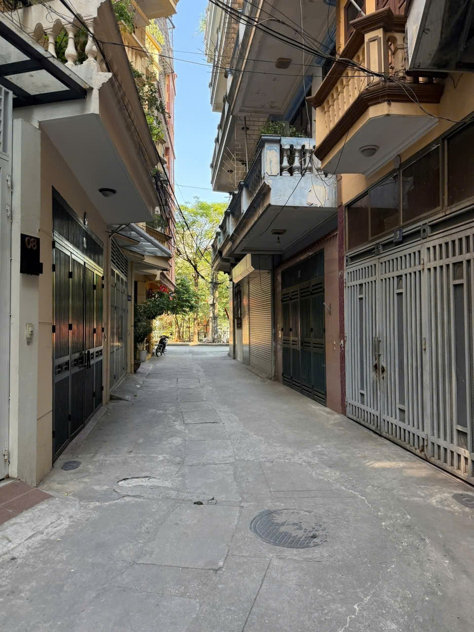 PHỐ TRẦN ĐẠI NGHĨA – HAI BÀ TRƯNG – PHÂN LÔ – Ô TÔ VÀO NHÀ 0965549363