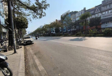 MẶT PHỐ XÃ ĐÀN NHỈNH 27 TỶ,48M2,MẶT PHỐ VÍP,VỈA HÈ ĐÁ BÓNG,KINH DOANH SẦM UẤT 2 MẶT ,CHO THUÊ 50TR\THÁNG