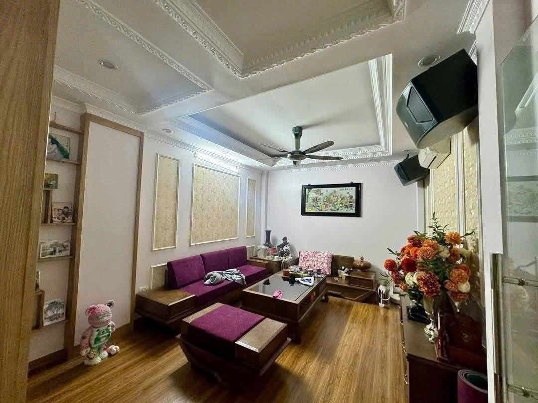 SIÊU PHẨM LẠC LONG QUÂN – VÀI BƯỚC OTO TRÁNH – 6 TẦNG MỚI FULL NỘI THẤT GIÁ 7.75 TỶ