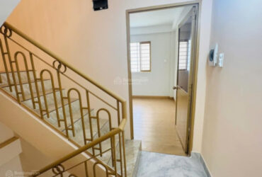 Nhà Nguyễn Trãi, 30 mét ra mặt tiền khu sầm uất, 5 tầng, 6 phòng, SD 139m2, chỉ 7.2 tỷ