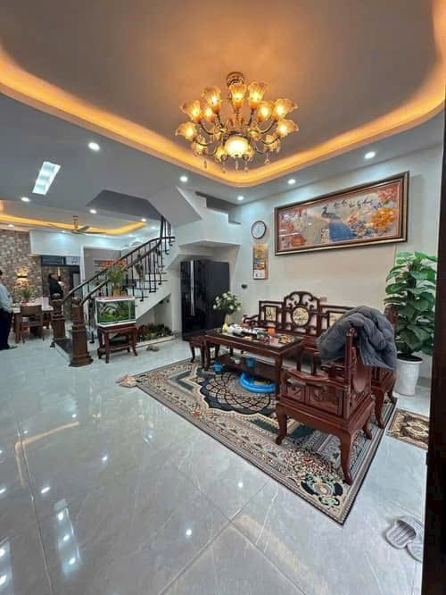 Hót đây! Nh.à đẹp, gi.á rẻ kịck sàn do chủ vỡ… Ở phố Thượng Thanh