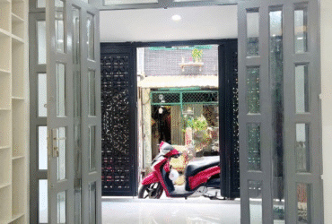 Bán nhà hẻm số 9 Âu Dương Lân Phường 3 Quận 8