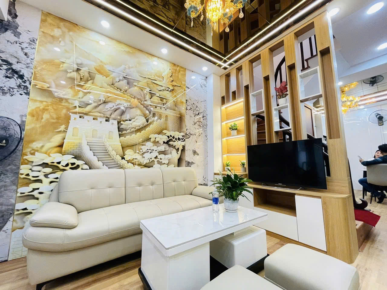 NHÀ NỘI THẤT LUXURY -NHÀ ĐẸP ĐỈNH CAO KHU VỰC CẦU GIẤY -3 MẶT THOÁNG