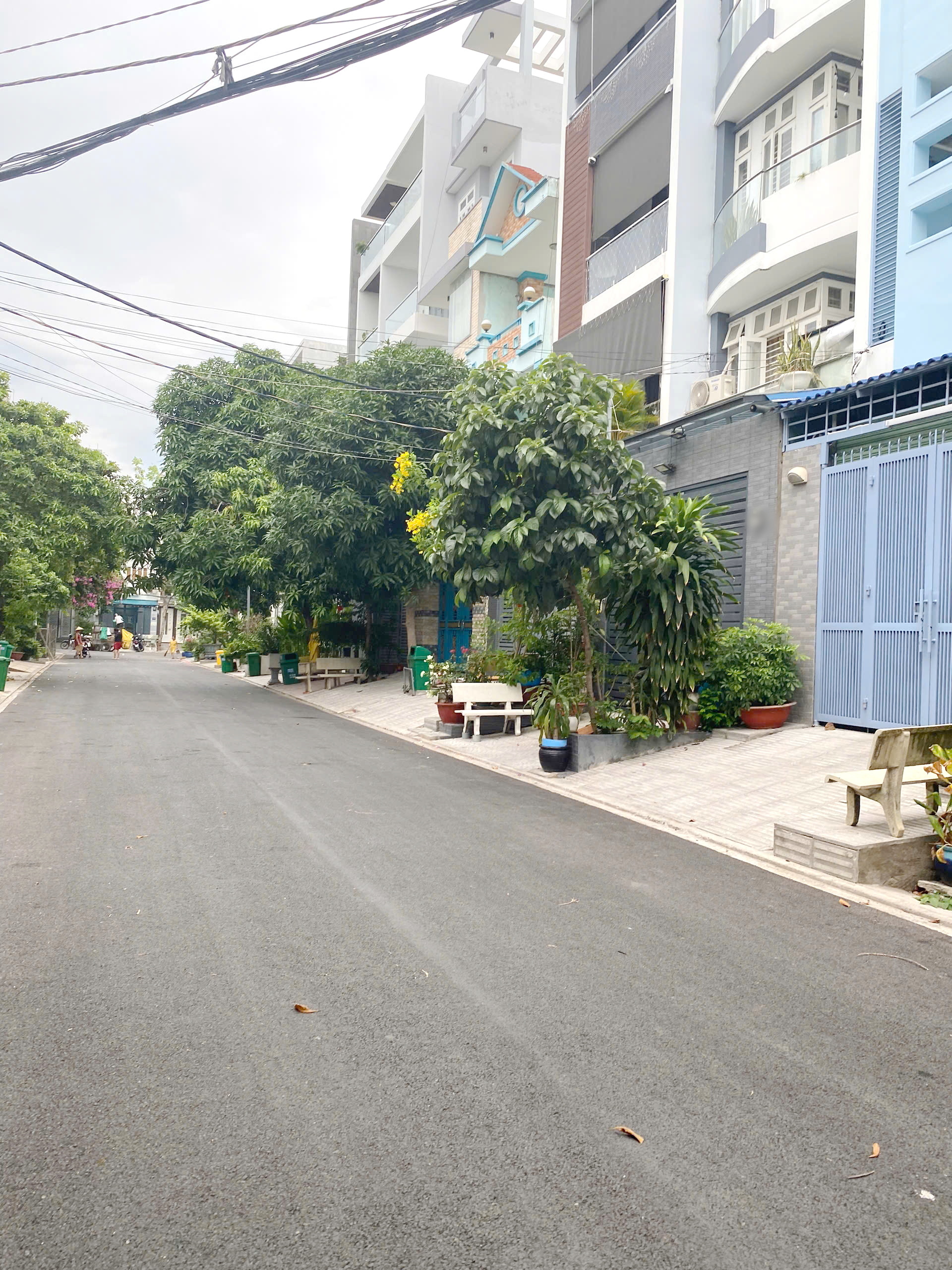 Bán lô đất mặt tiền khu dân cư phong Phú 5 đối diện bến xe Q8