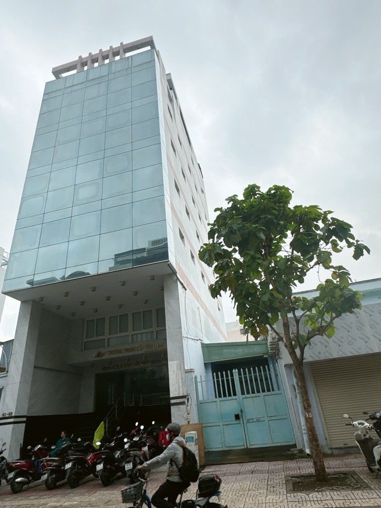 8❌19M, BÁN GẤP TOÀ NHÀ 9 TẦNG, VÕ VĂN KIỆT, P5 Q.5 , NHỈNH 60.x TỶ