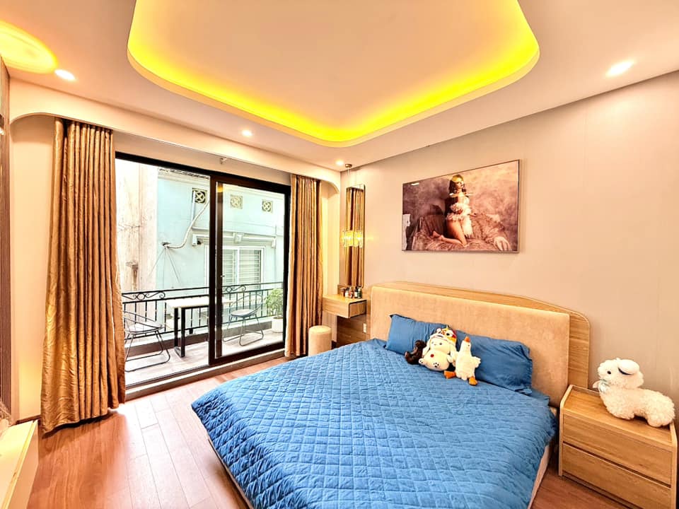 bánLÔ GÓC Ô TÔ KINH DOANH PHỐ Trường Chinh  Đống Đa 95 m giá 20.5 tỷ