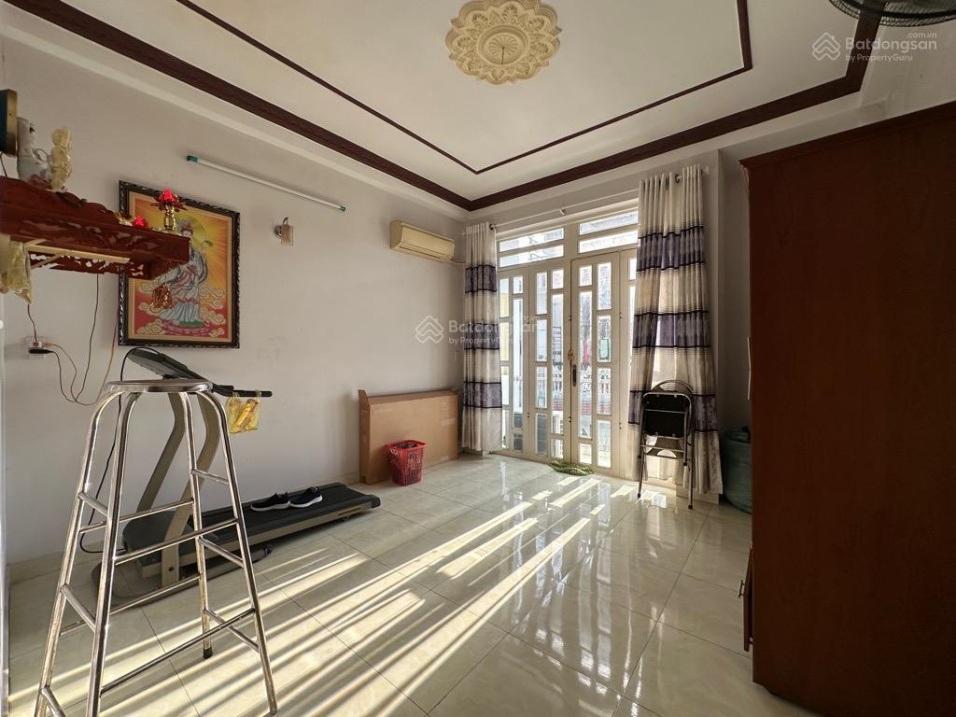 BÁN NHÀ 4 TẦNG- 4PN-  NGANG 4M ÂU DƯƠNG LÂN QUẬN 8 – HẺM THÔNG GẦN TẠ QUANG BỬU Q.8- NHỈNH 6 TỶ. LH: 0909797545