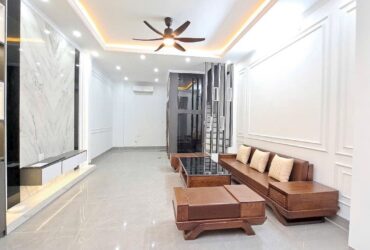 Chính chủ bán nhà 121 Thạch Bàn, Long Biên, Hà Nội.
