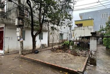 THANH TRÌ MẢNH ĐẤT ĐẸP ĐẦU TƯ sở hữu ngay lô góc 45m² Vạn 3 
 • Mặt tiền 5m, cực hiếm
 • Tiềm năng sinh lời cao, vị trí đẹp.
Chỉ dành cho khách thật sự thiện chí!
gặp chính chủ thương lượng giá.