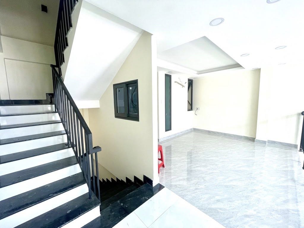 5❌8m, BÁN CHDV 5 TẦNG, 7PN, 25 tr/ tháng, THỐNG NHẤT GÒ VẤP, NHỈNH 5 TỶ