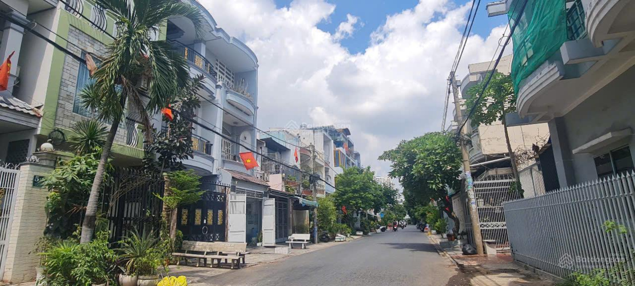 BÁN NHÀ 3 TẦNG 4*24M- MẶT TIỀN KINH DOANH KDC BÌNH HƯNG, BÌNH CHÁNH – ĐƯỜNG 12M- GIÁ CHỈ 8.999 TỶ