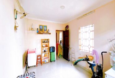Bán nhà trung tâm Quận Tân Bình, hẻm rộng Lạc Long Quân, 3.5 x 12.5 m, Giá 6.65 tỷ