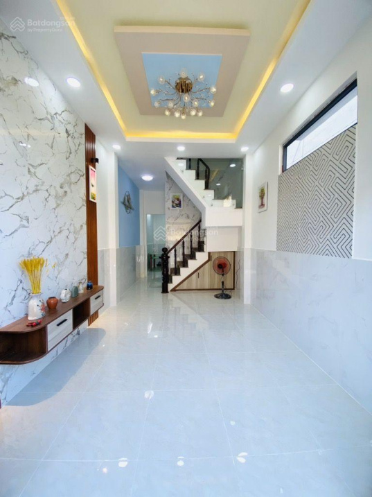 NHÀ QUẬN 8, XE HƠI TỚI CỪA , 4x13m, 4 PHÒNG NGỦ , GIÁ 4 TỶ NHỈNH, SỔ HỒNG RIÊNG