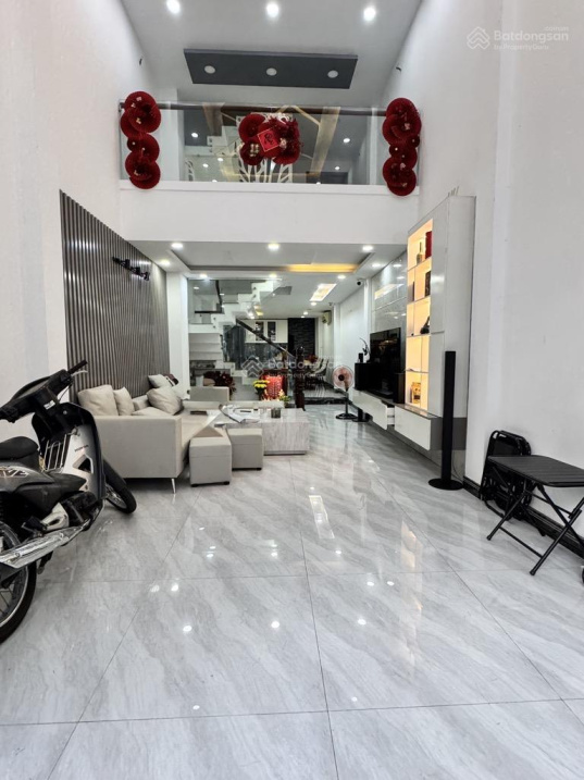BÁN NHÀ AN BÌNH, QUẬN 5, 5 TẦNG ,6 PHÒNG NGỦ- GIÁ CHỈ NHỈNH 13 TỶ.Lh: 0939345129