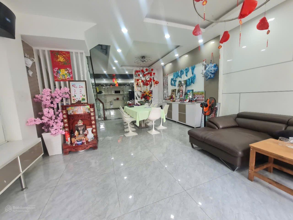 Bán nhà 4 tầng (5*19m) KDC cao cấp Dương Hồng Xã Bình Hưng, Bình Chánh, cạnh bến xe quận 8-nhỉnh 10 tỷ