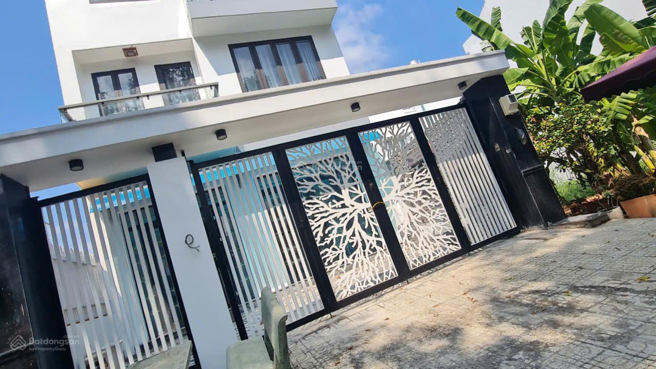 Bán biệt thự KDC cao cấp gần Bến xe Q.8- 4 tầng, 8PN, 140m2  ngang 7m – 13.999 tỷ (còn TL). Lh: 0909797545