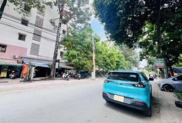 BÁN MT KHU PHÂN LÔ TẠ QUANG BỬU, QUẬN 8, 105M2, 4 TẦNG, DÒNG TIỀN NUÔI YẾN 500tr/NĂM 20 TỶ HƠN. LH 0939345129