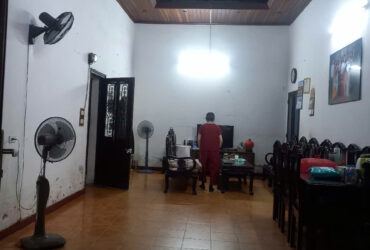 Bán nhà phân lô Lê Trọng Tấn 45m2 mặt tiền 4,9m, ô tô vào nhà, 11 tỷ