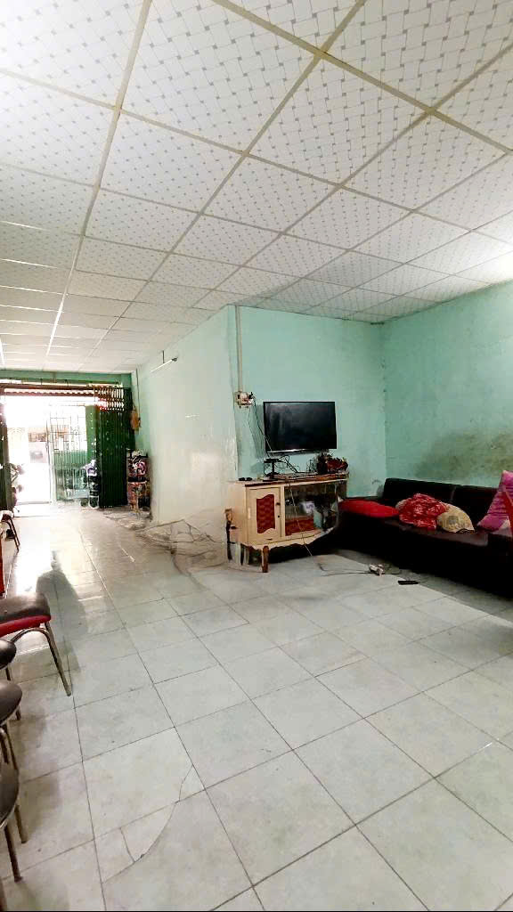 BÁN NHÀ CẤP 4 NGAY BÔNG SAO  P.5-Q.8 – 118m2  ngang 4.6m – NHỈNH 4 TỶ.Lh: 0939345129