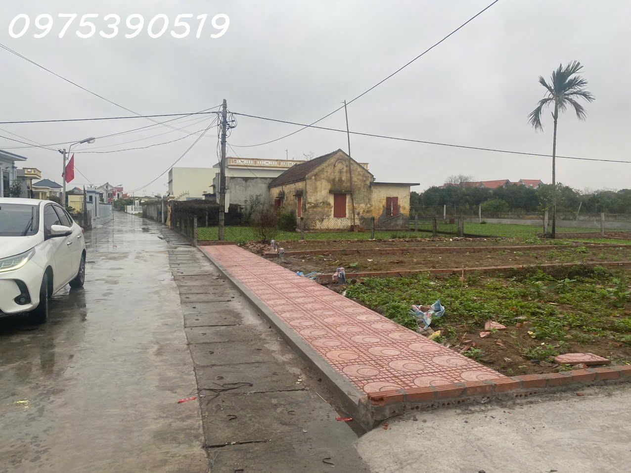 Bán nhanh lô 70m đất ở đô thị –  thị trấn Quất Lâm giá chỉ 1.2 T.Ỷ