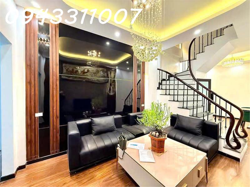 Cần bán 53m giá 13  tỷ  khu phân lô, ô tô vào nhà tại Lê Trọng Tấn Thanh Xuân