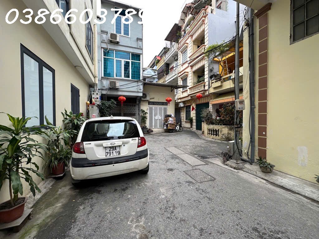 BÁN NHÀ NGUYỄN VĂN CỪ – TRUNG TÂM LONG BIÊN – HẠ CHÀO CỰC SÂU CHỈ 6.8 TỶ – 2 MẶT THOÁNG – Ô TÔ CÁCH 15M – GIÁ TỐT KHÓ TÌM
