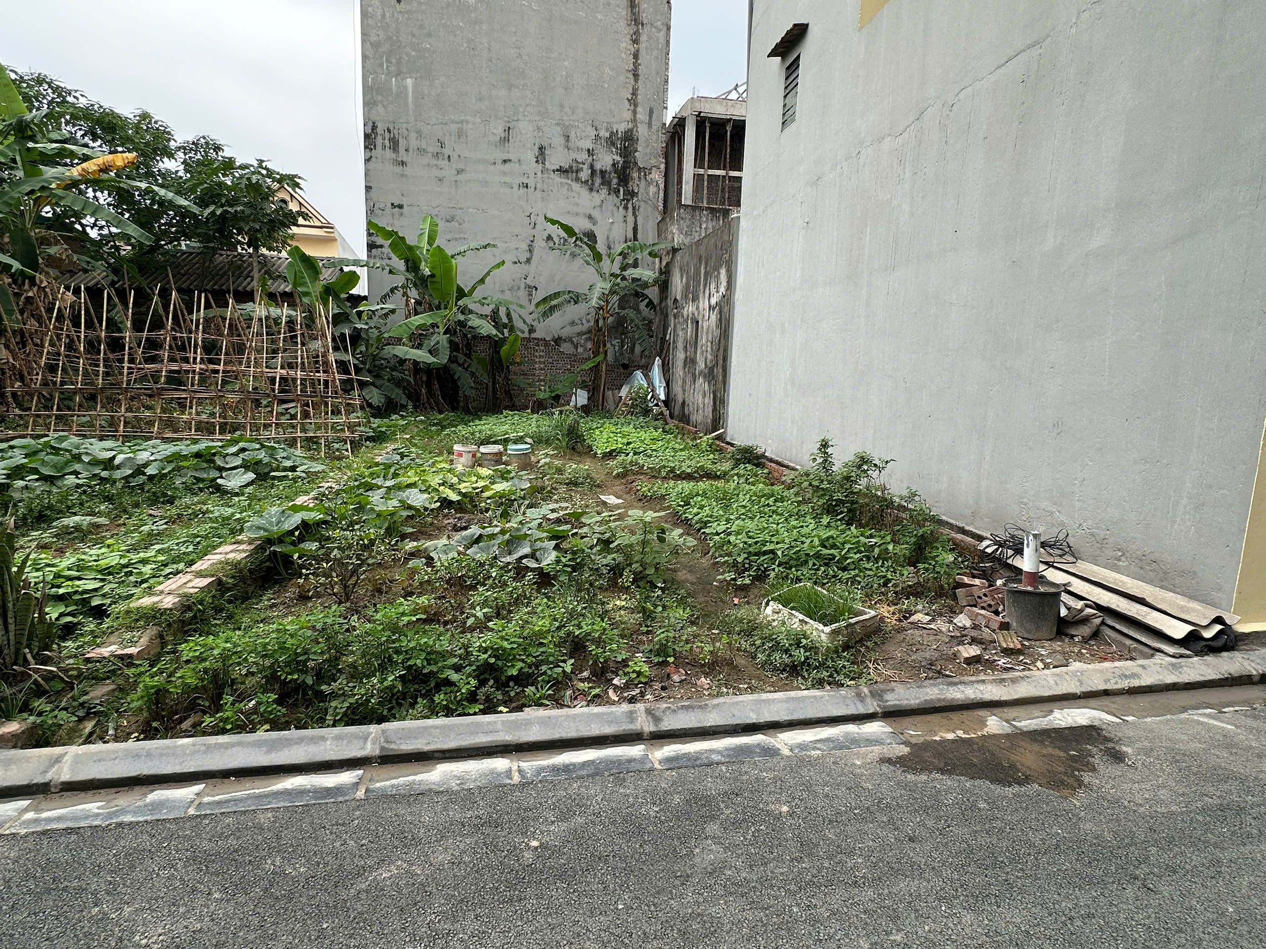 BÁN ĐẤT 80.6M2 KHÊ NỮ NGUYÊN KHÊ ĐÔNG ANH – SÁT ĐƯỜNG LÊ HỮU TỰU, VÕ NGUYÊN GIÁP