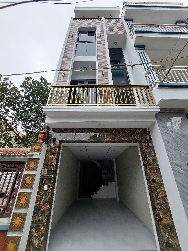 BÁN NHÀ 4 TẦNG GẦN CẦU TỰ KHOÁT, NGŨ HIỆP, THANH TRÌ – Ô TÔ VÀO NHÀ