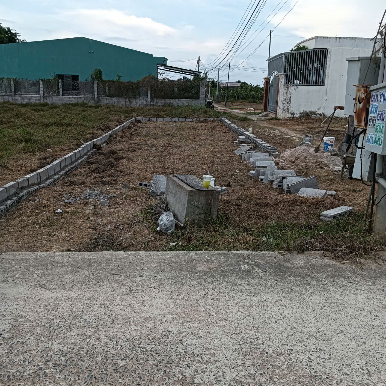 Bán lô đất thổ cư 2 mặt tiền siêu đẹp – Cách chợ Tôn vài trăm mét